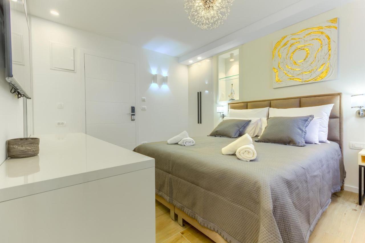 Irini Luxury Bed & Breakfast