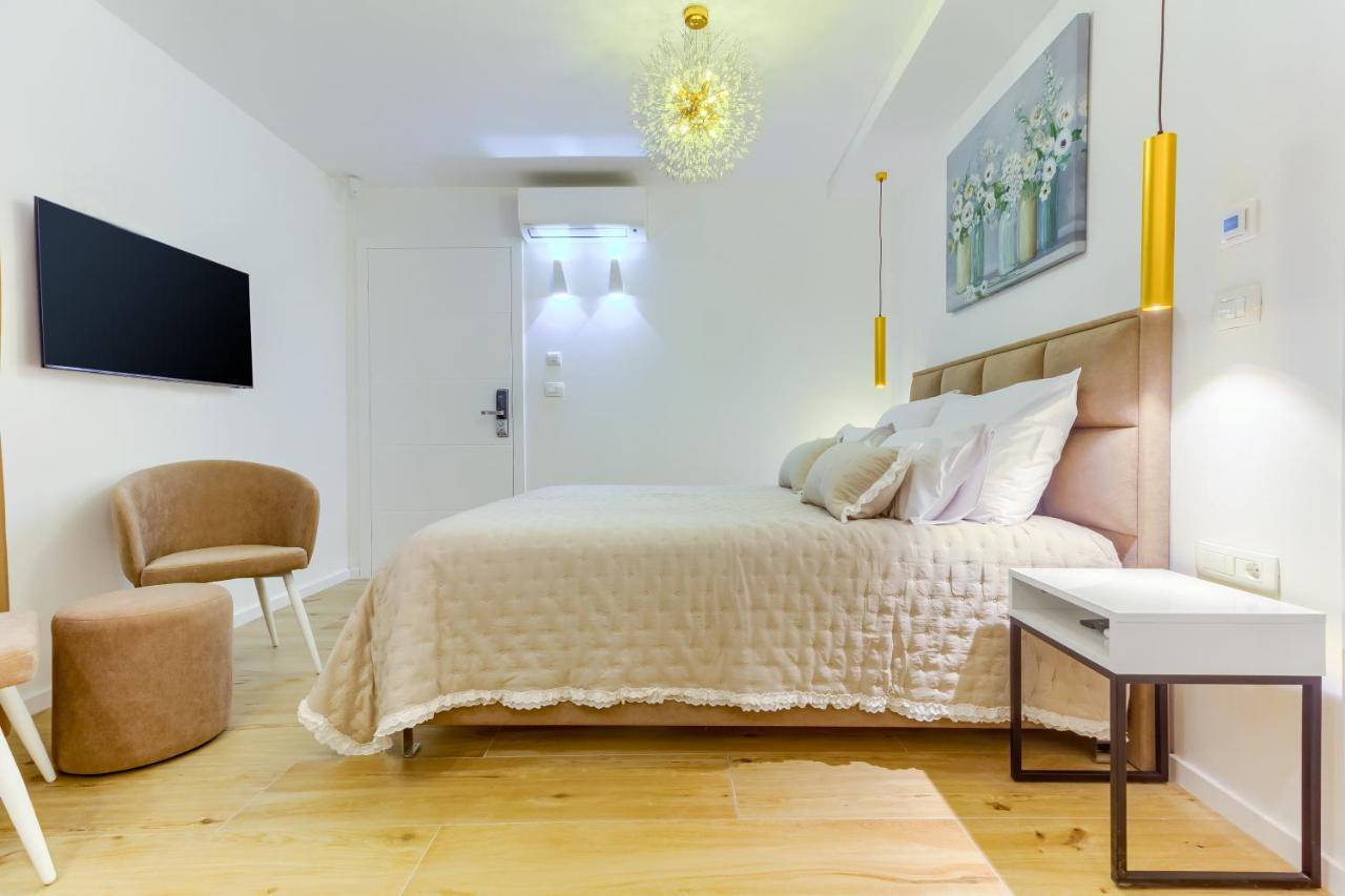 Bed & Breakfast Irini Luxury